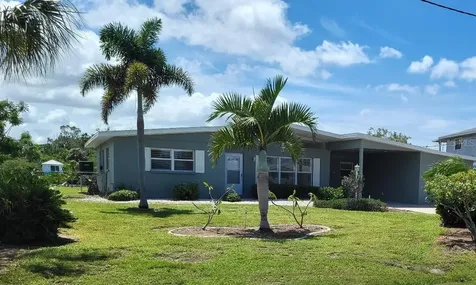 828 Blue Heron Boulevard Ruskin FL 33570