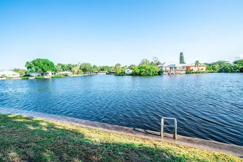 828 Blue Heron Boulevard Ruskin FL 33570