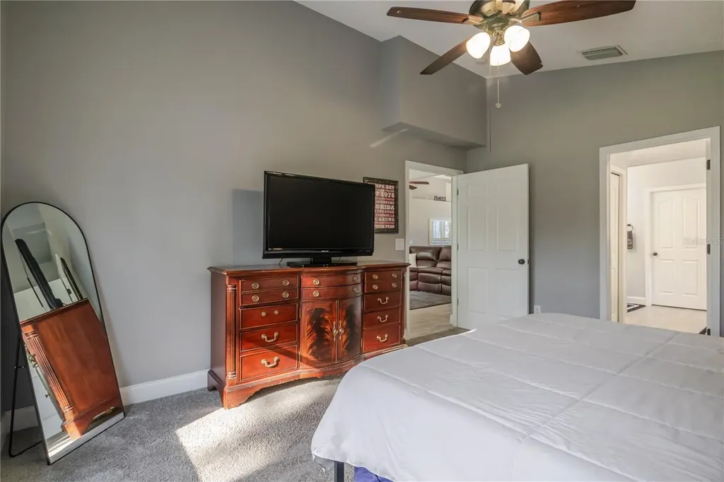1001 English Bluffs Court Brandon FL 33511