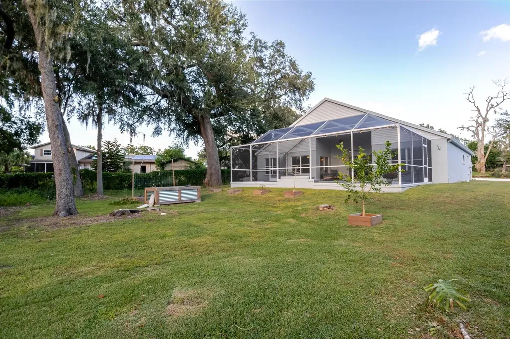 1001 English Bluffs Court Brandon FL 33511