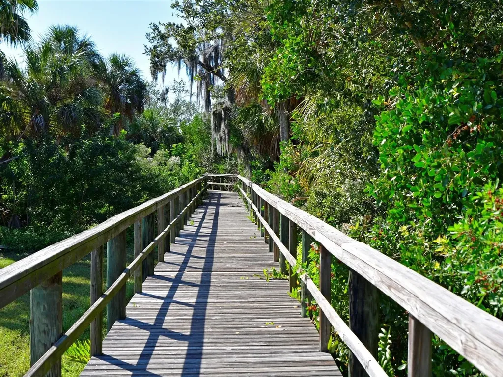 6220 Champions Row Street Bradenton FL 34210