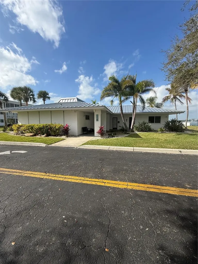 775 John Ringling Boulevard Sarasota FL 34236