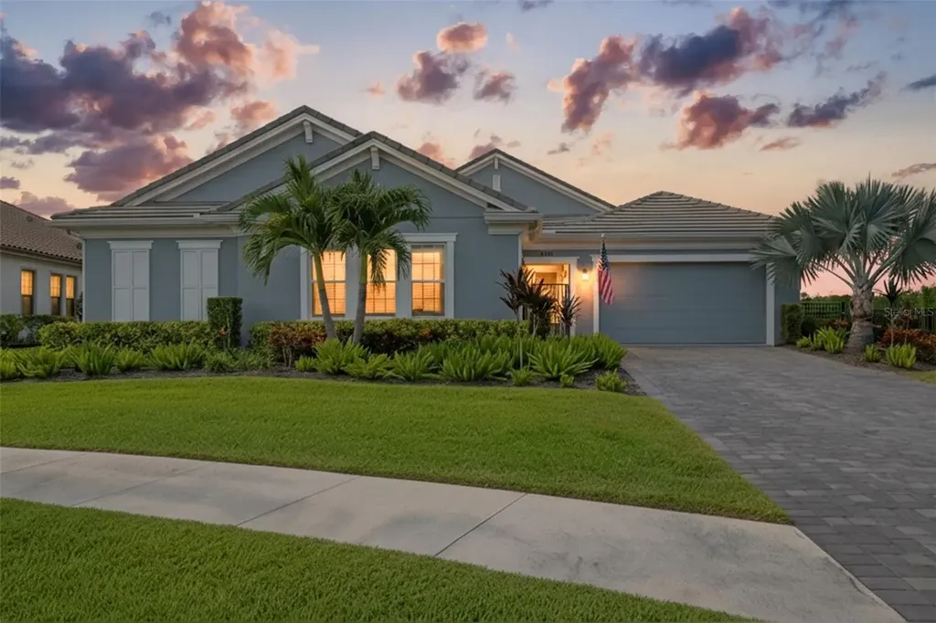 4148 Rocky Shores Drive Tampa FL 33634