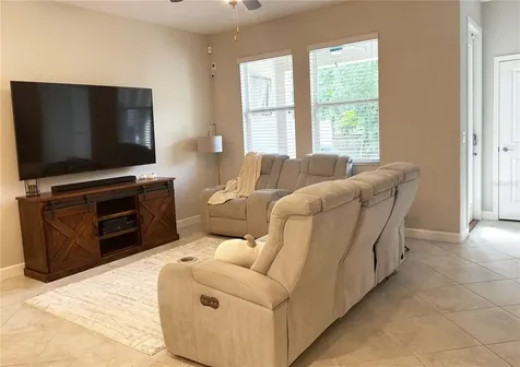 6642 Rocky Park Street Tampa FL 33625