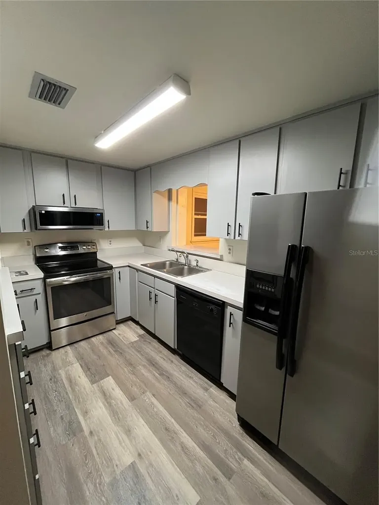 309 Riviera Drive Debary FL 32713