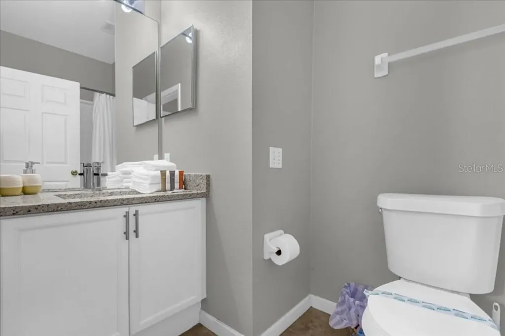 8017 King Palm Circle Kissimmee FL 34747