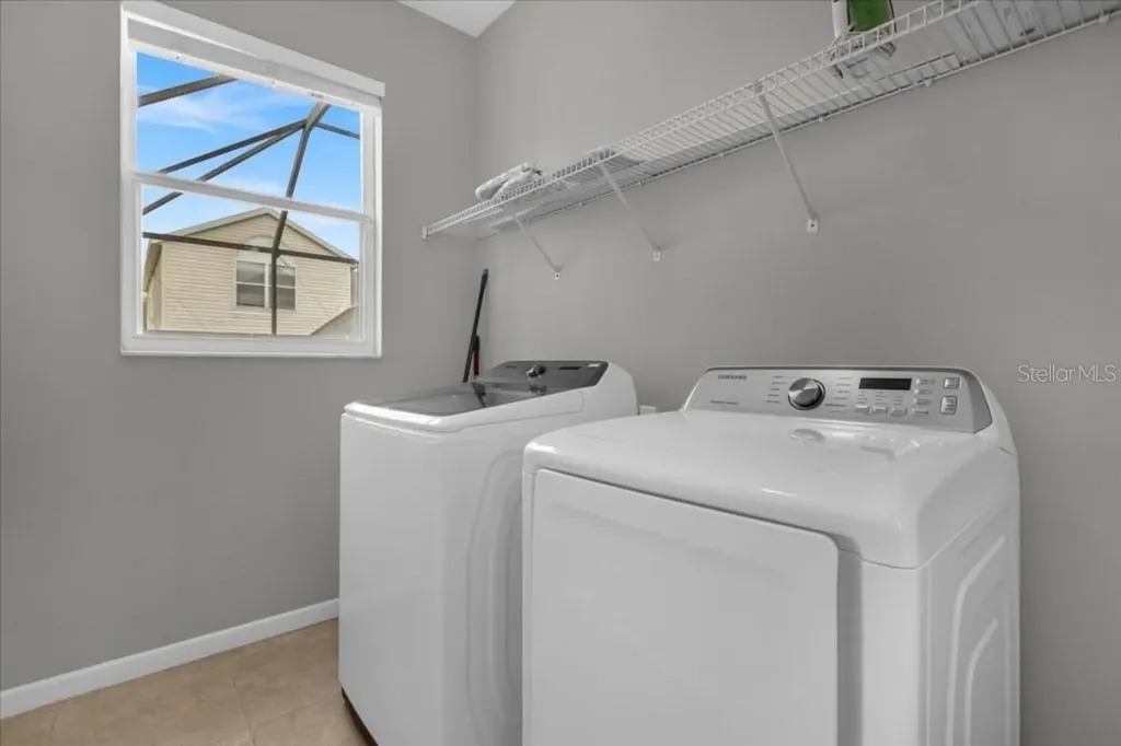 8017 King Palm Circle Kissimmee FL 34747
