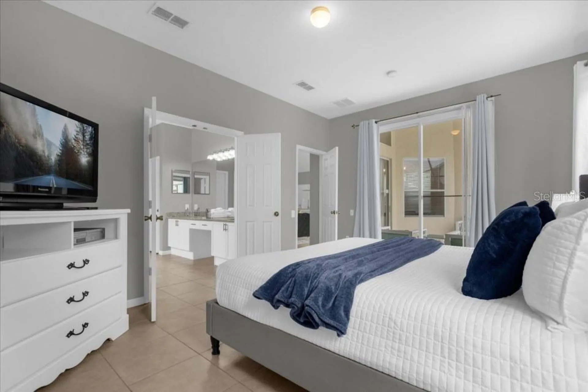 8017 King Palm Circle Kissimmee FL 34747