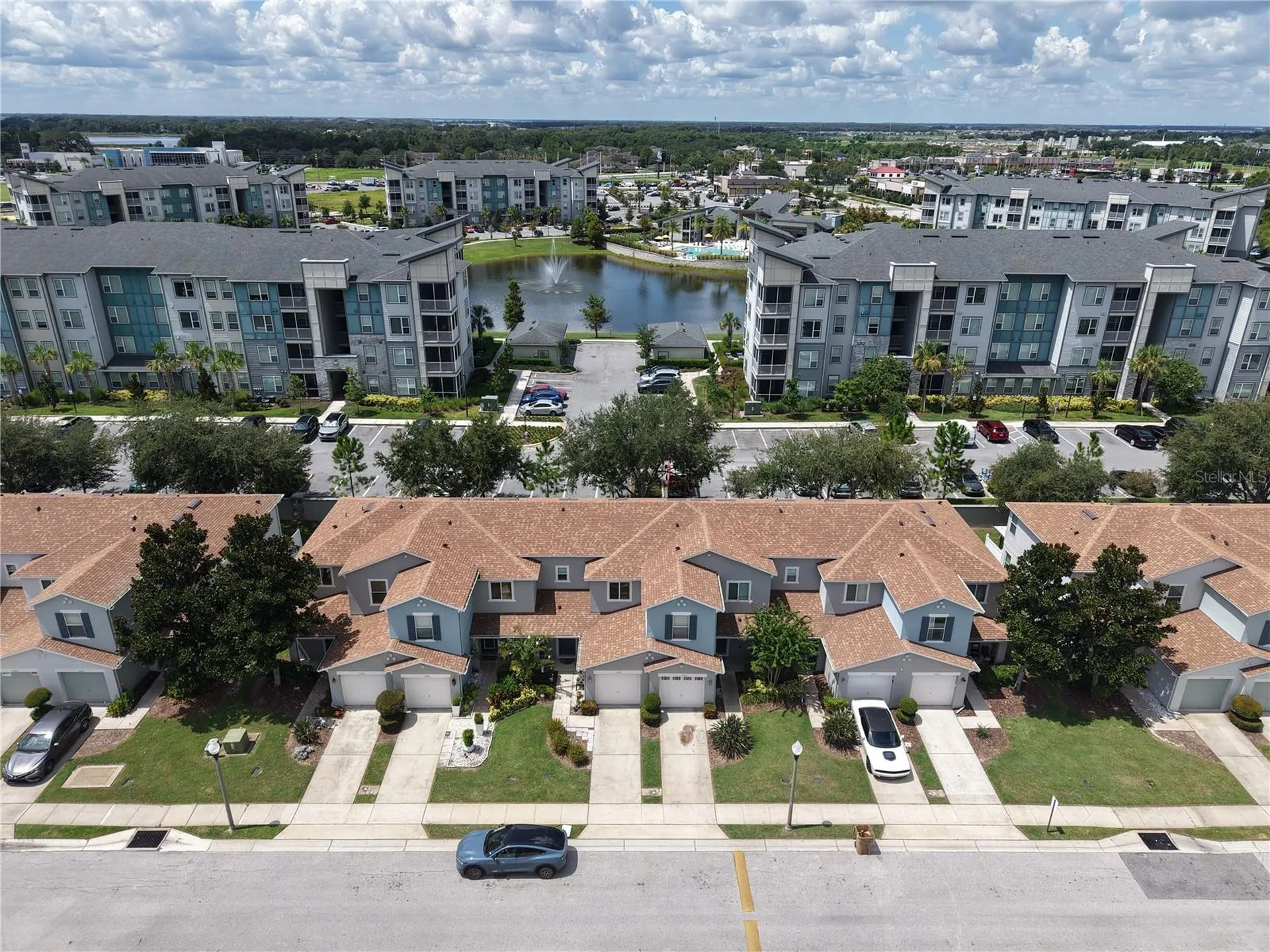 1024 Chalcedony Street Kissimmee FL 34744