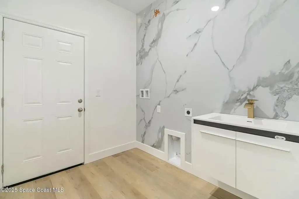 435 Goldsmith Avenue NW Palm Bay FL 32907