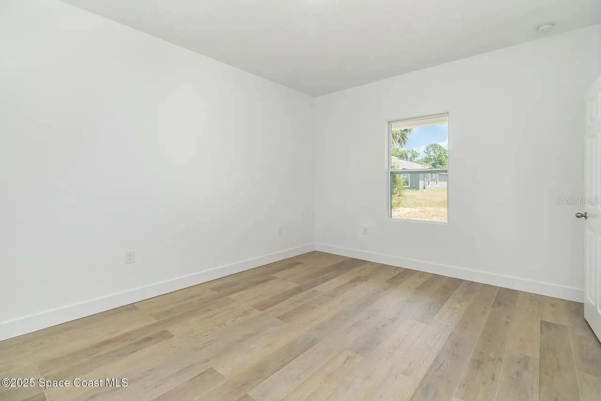 435 Goldsmith Avenue NW Palm Bay FL 32907