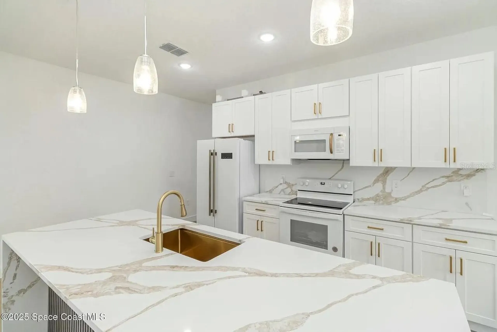 435 Goldsmith Avenue NW Palm Bay FL 32907