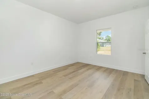 435 Goldsmith Avenue NW Palm Bay FL 32907