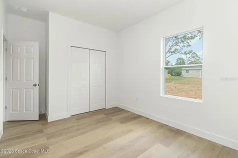 435 Goldsmith Avenue NW Palm Bay FL 32907