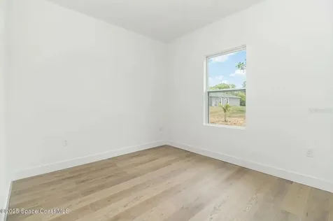 435 Goldsmith Avenue NW Palm Bay FL 32907