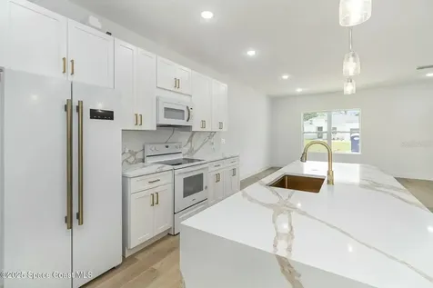 435 Goldsmith Avenue NW Palm Bay FL 32907
