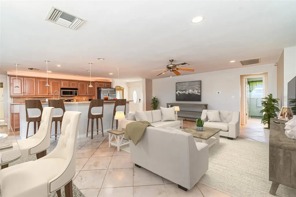 2019 SE 28th Terrace Cape Coral FL 33904