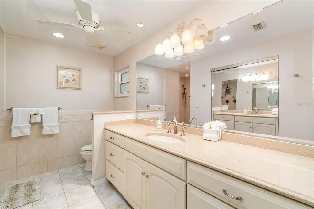 2019 SE 28th Terrace Cape Coral FL 33904