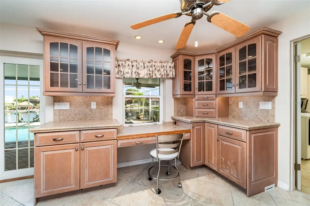 2019 SE 28th Terrace Cape Coral FL 33904