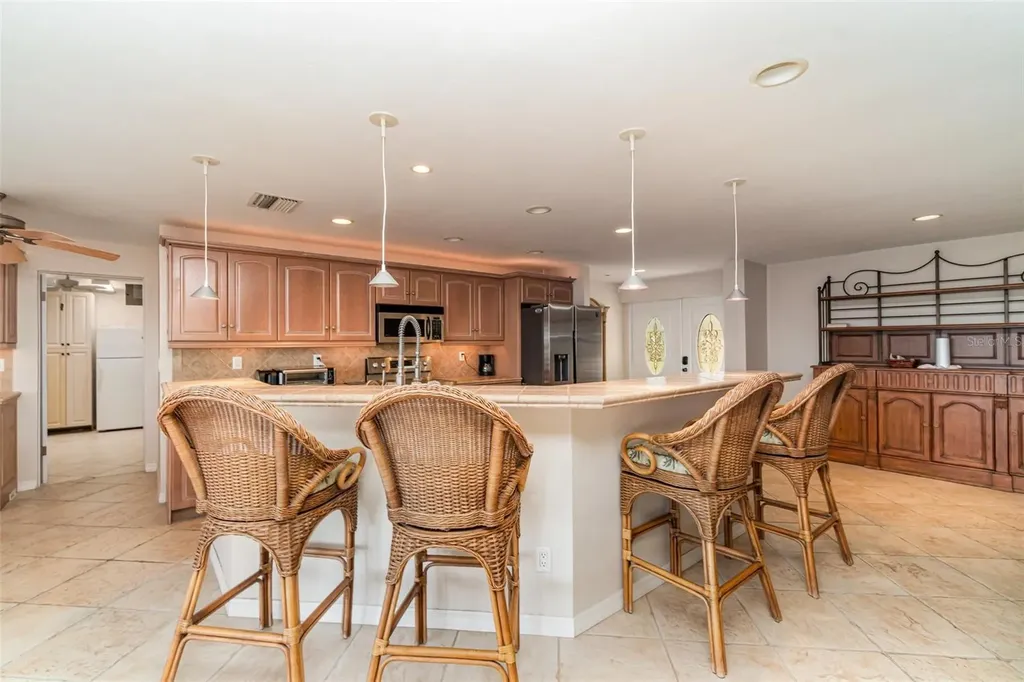 2019 SE 28th Terrace Cape Coral FL 33904