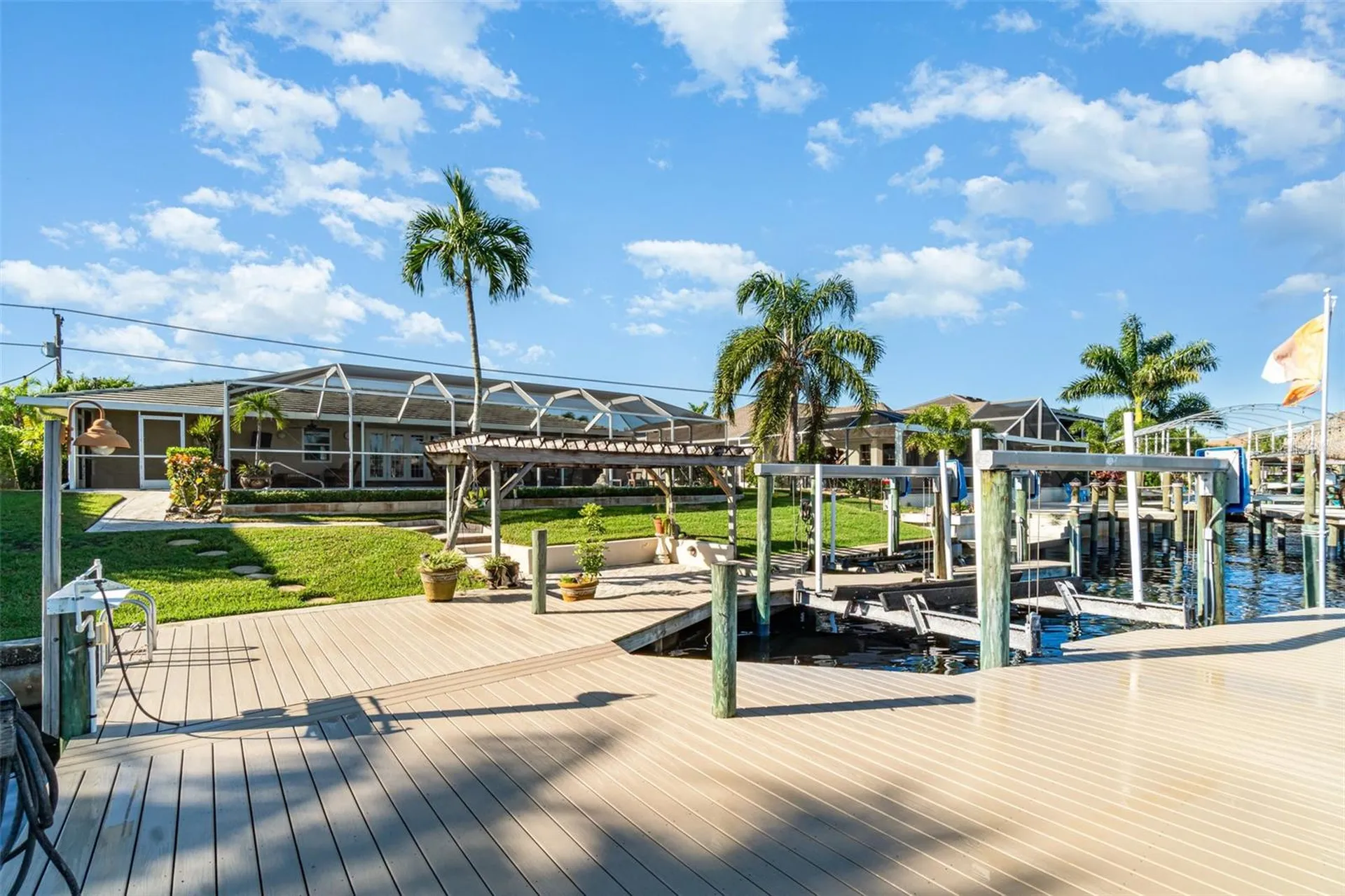 2019 SE 28th Terrace Cape Coral FL 33904