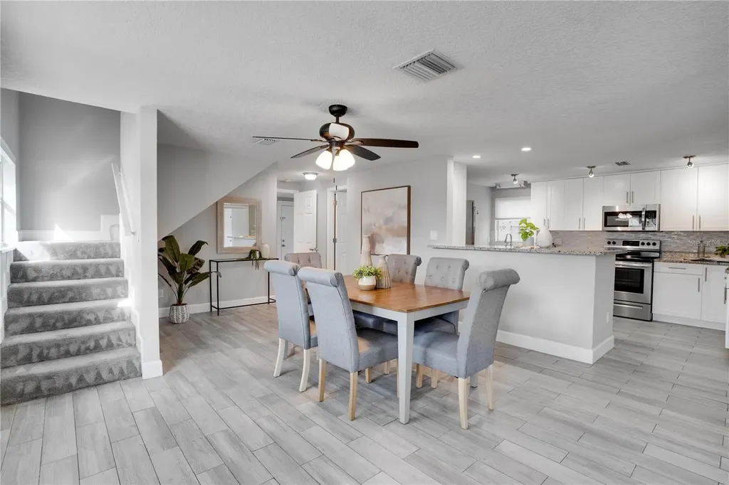 7991 24th Avenue N St Petersburg FL 33710