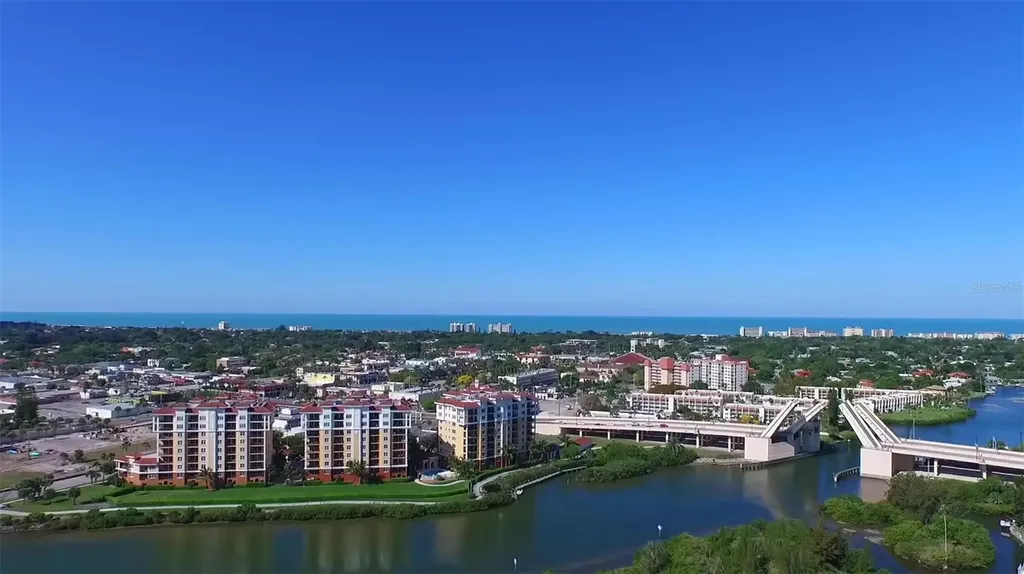 3064 Crown Heron Point Venice FL 34293
