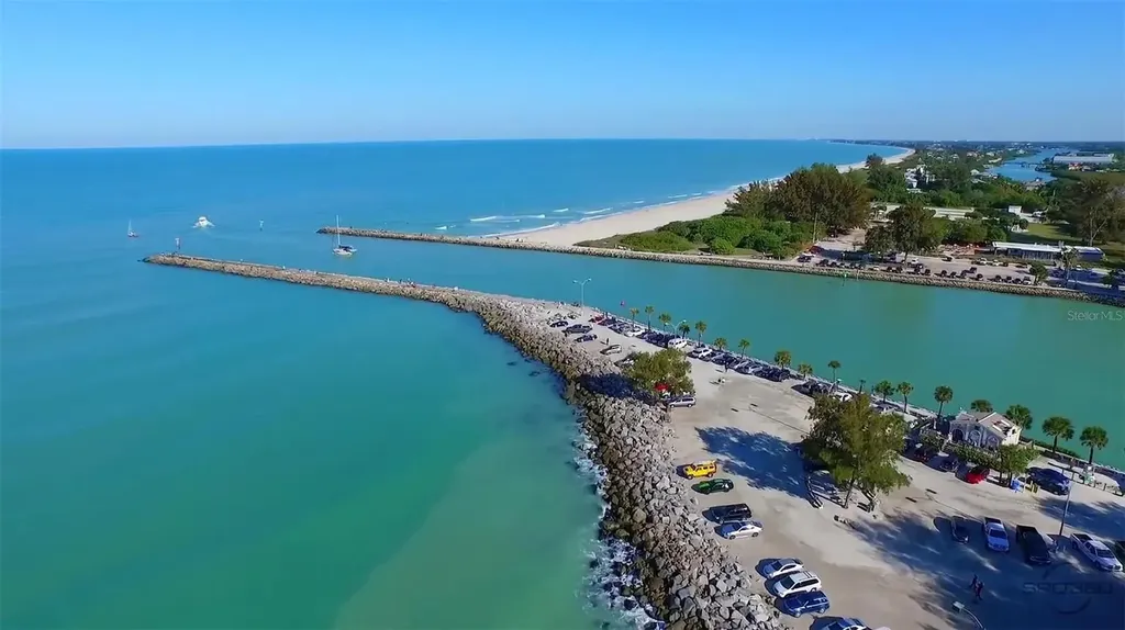 3064 Crown Heron Point Venice FL 34293