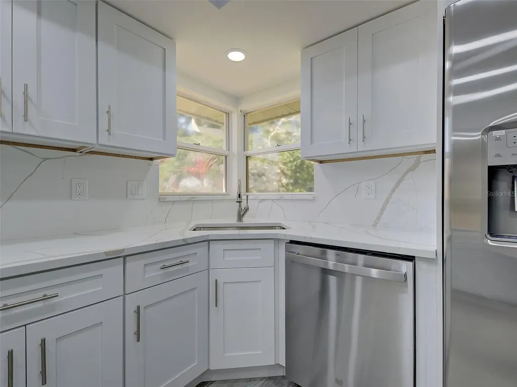 3064 Crown Heron Point Venice FL 34293