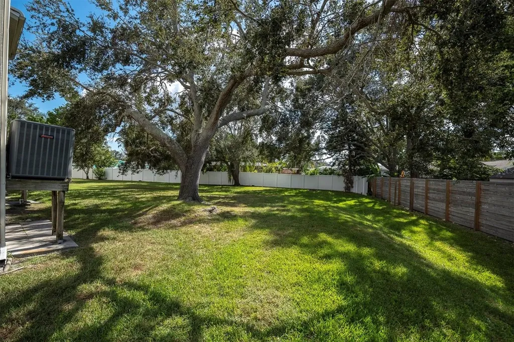 534 Walden Court Dunedin FL 34698