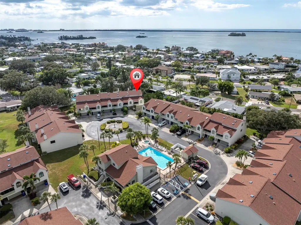 534 Walden Court Dunedin FL 34698