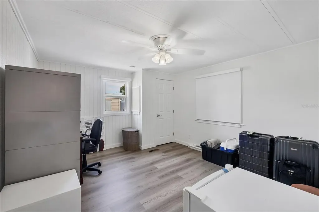 2209 Iowa Avenue Bradenton FL 34207