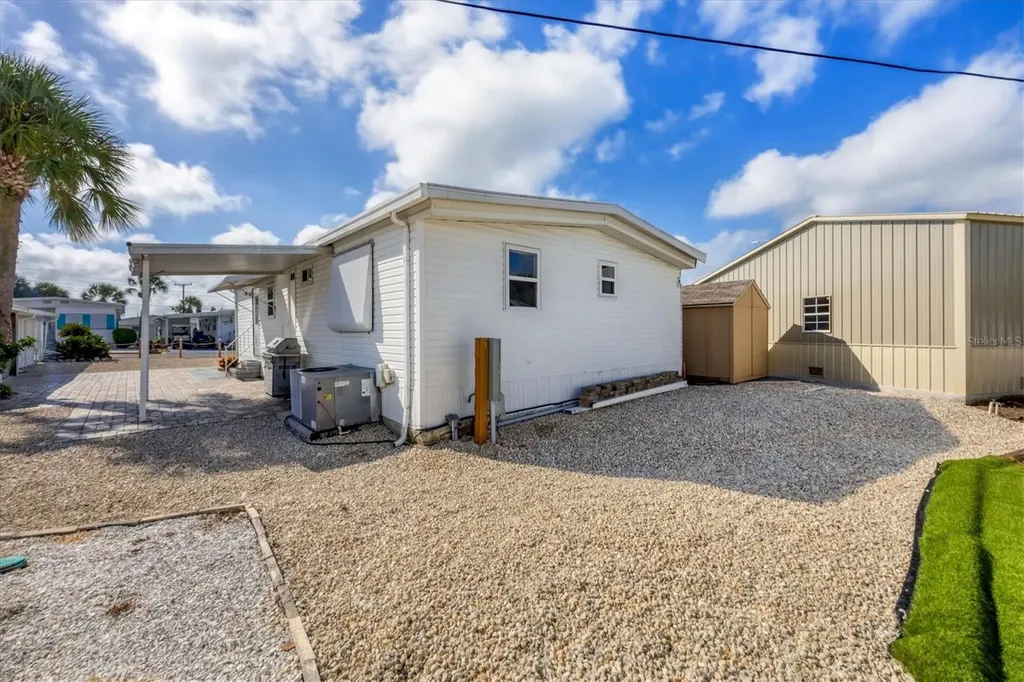 2209 Iowa Avenue Bradenton FL 34207