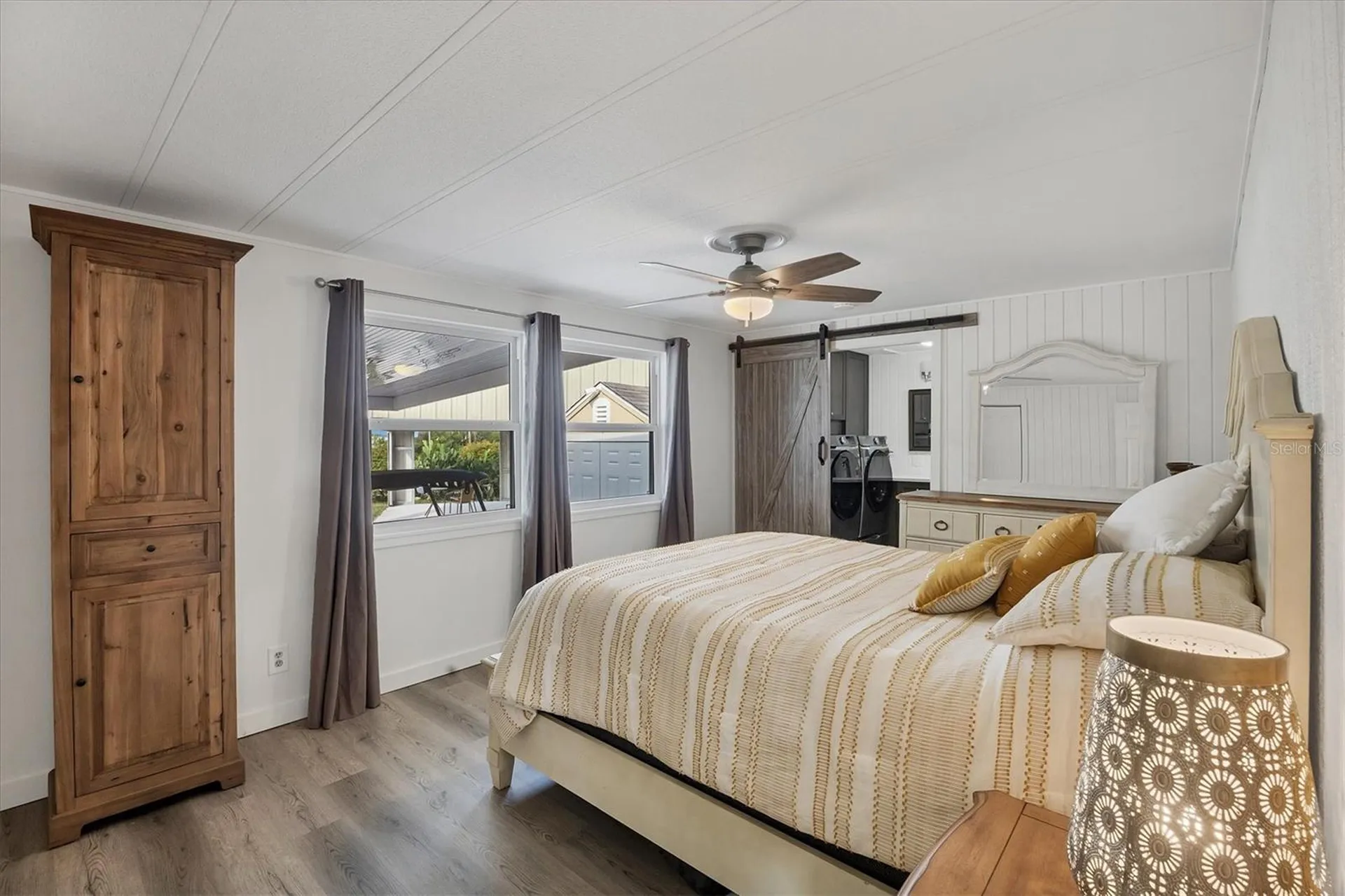 2209 Iowa Avenue Bradenton FL 34207