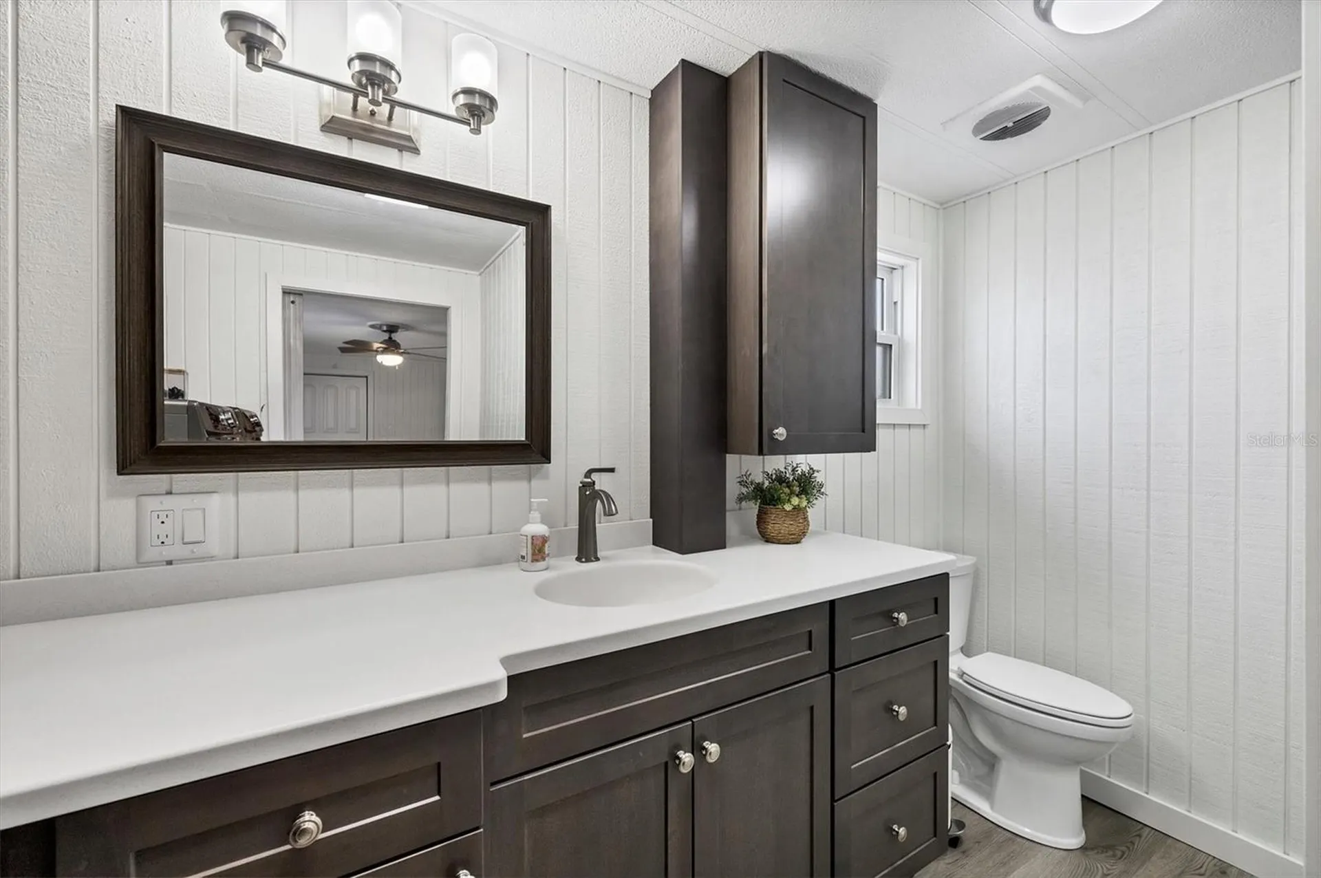 2209 Iowa Avenue Bradenton FL 34207