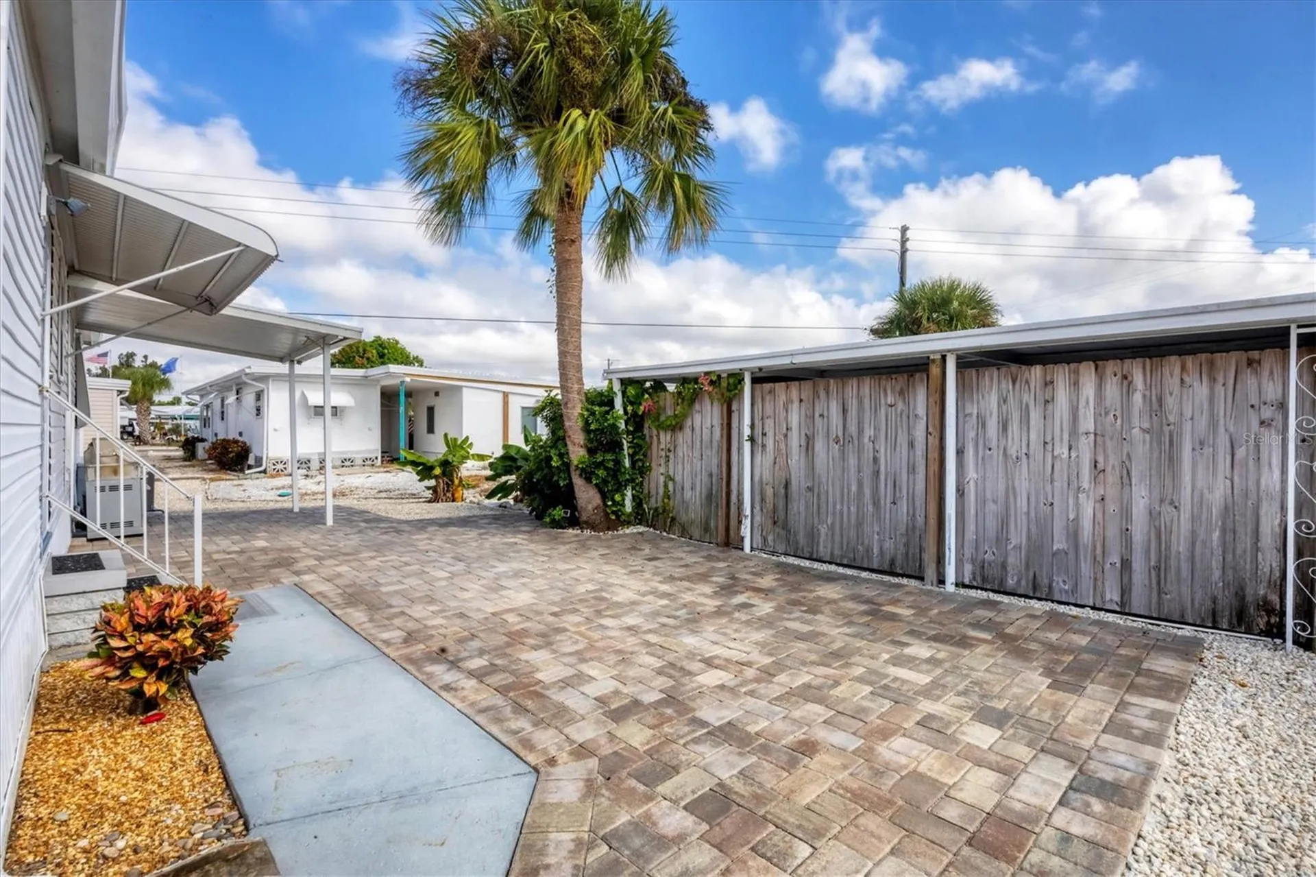 2209 Iowa Avenue Bradenton FL 34207