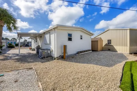 2209 Iowa Avenue Bradenton FL 34207