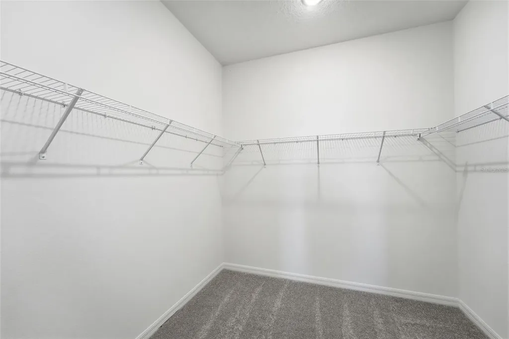 24542 Hodges Reserve Avenue Howey In The Hills FL 34737