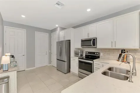 18819 Lanuvio Street Venice FL 34293