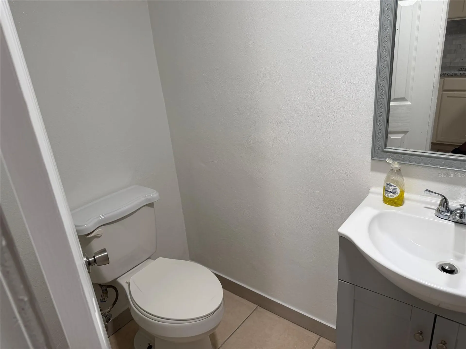 613 Carol Terrace #2 Kissimmee FL 34744