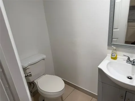 613 Carol Terrace #2 Kissimmee FL 34744