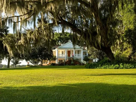 3682 W Highway 318 Citra FL 32113