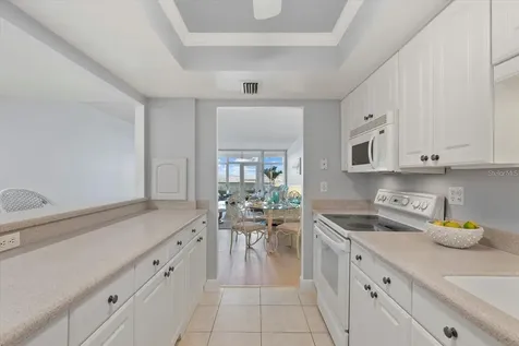 255 The Esplanade N Venice FL 34285