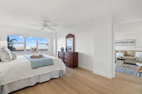 255 The Esplanade N Venice FL 34285
