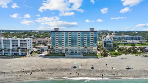 255 The Esplanade N Venice FL 34285