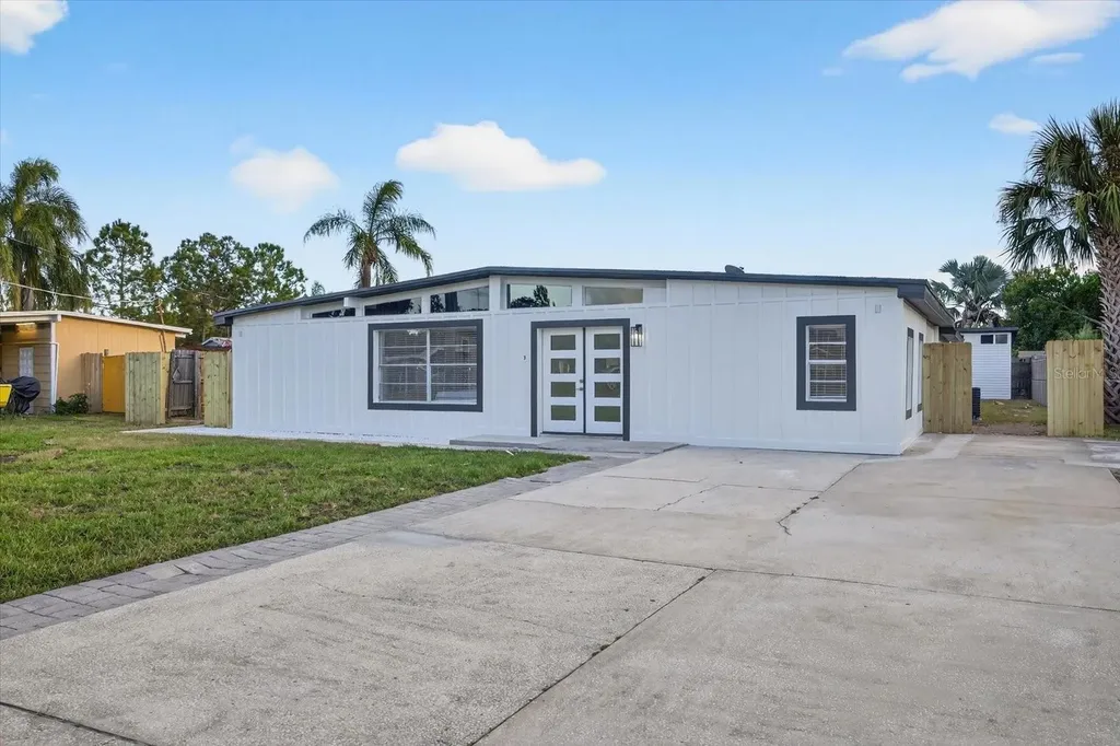 4308 W Iowa Avenue Tampa FL 33616