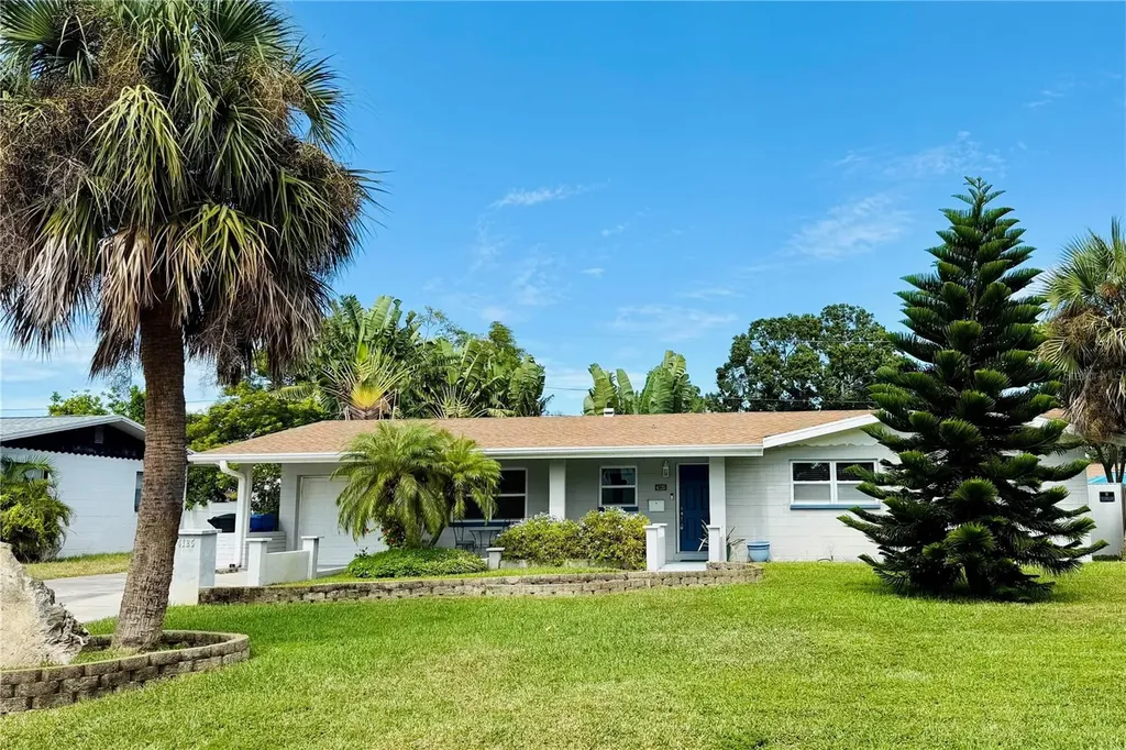 4125 Barracuda Drive SE St Petersburg FL 33705