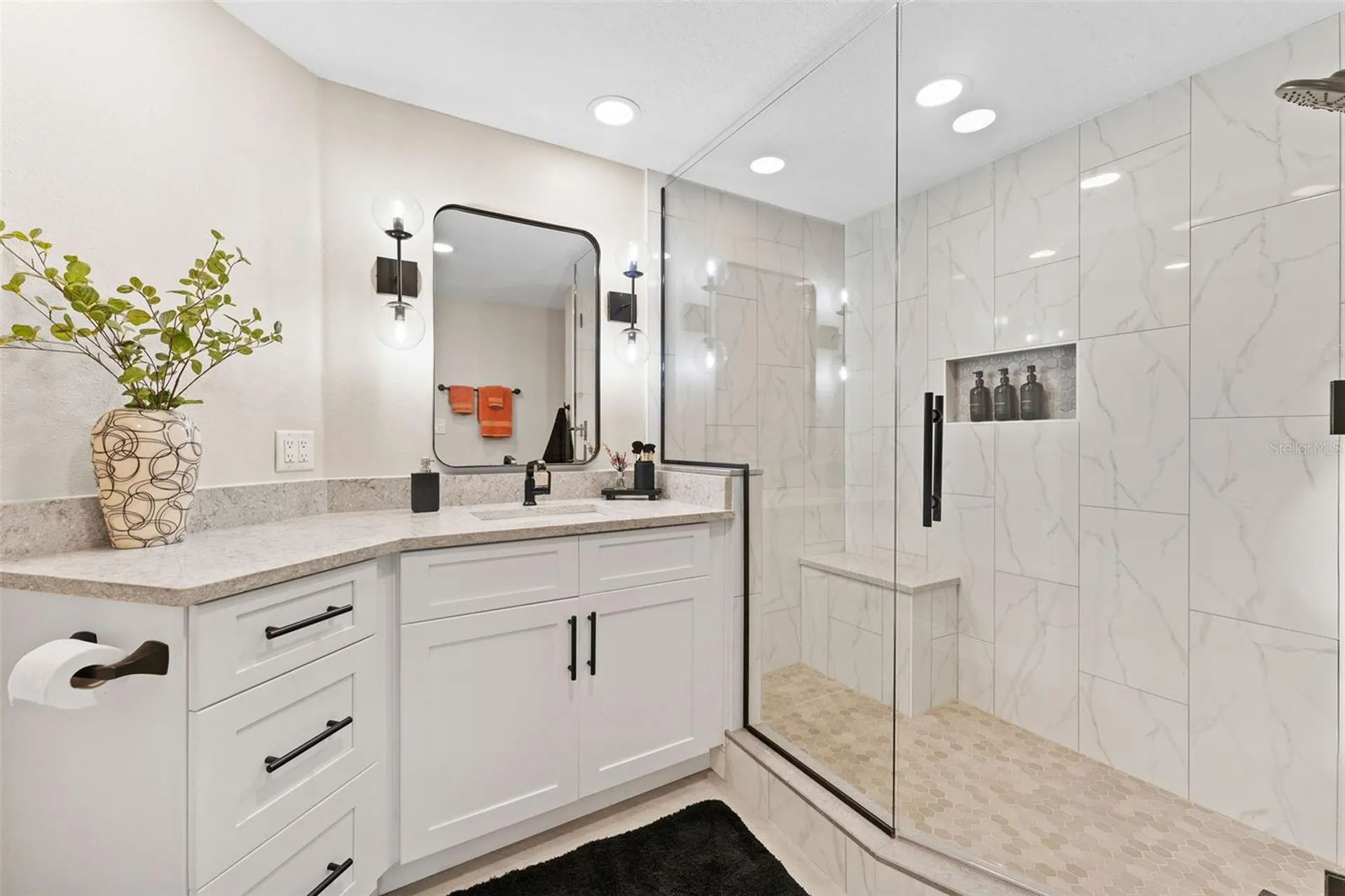 4750 Dolphin Cay Lane S St Petersburg FL 33711
