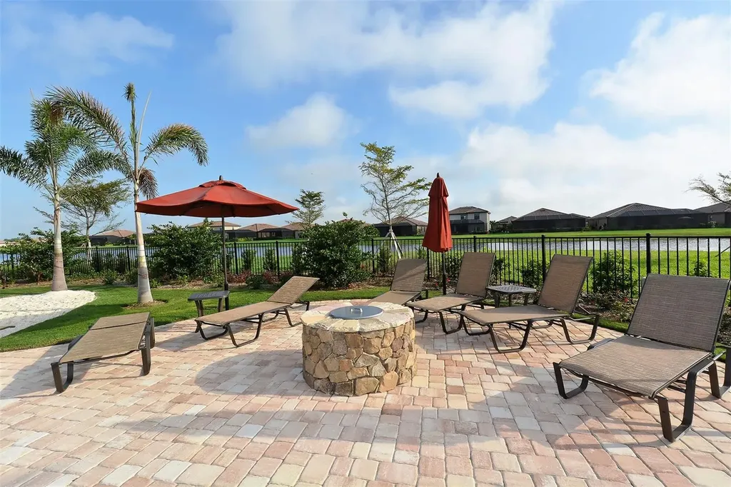 7121 River Hammock Drive Bradenton FL 34212