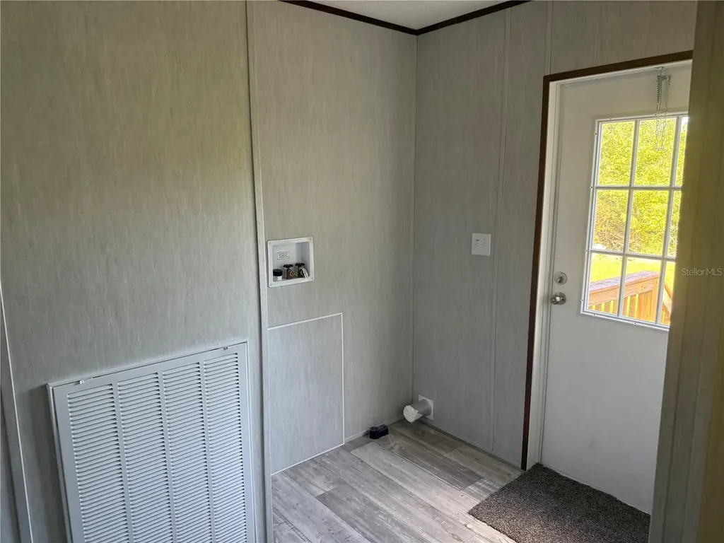 1561 Poe Road Lake Wales FL 33898